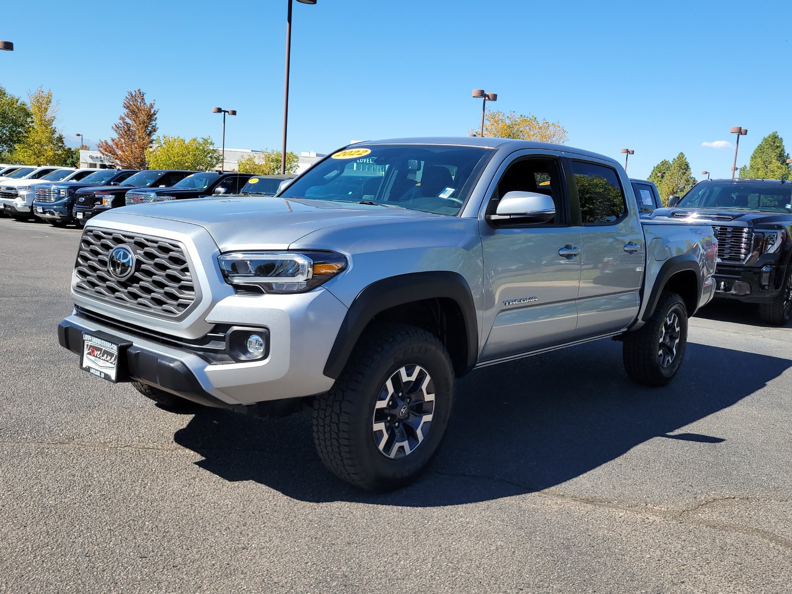 Used 2022 Toyota Tacoma TRD Off-Road w/ Technology Package AWD/4WD image 4