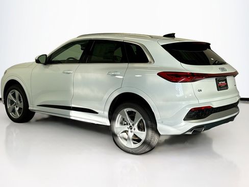 New 2025 Audi Q5 Premium Plus image 7