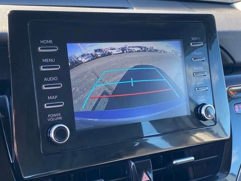 Used 2023 Toyota Camry SE image 10