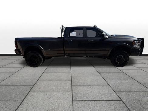 Used 2024 RAM 3500 Limited w/ Night Edition AWD/4WD image 6