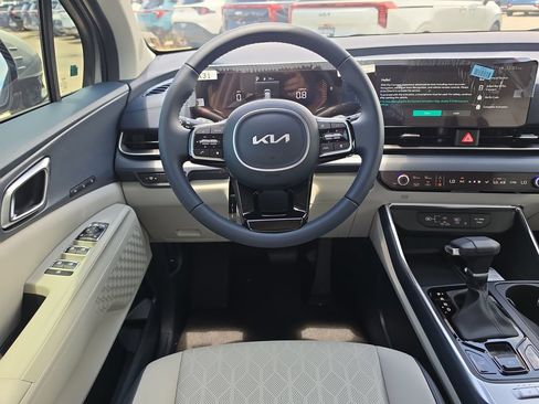 New 2026 Kia Carnival EX FWD image 14
