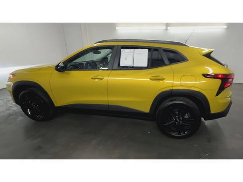 Certified 2024 Chevrolet Trax ACTIV FWD image 6