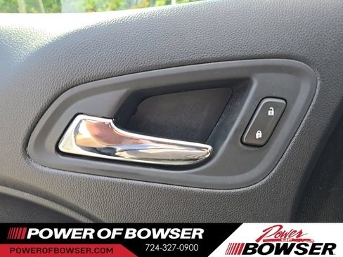 Used 2018 Chevrolet Colorado LT w/ LT Convenience Package AWD/4WD image 13