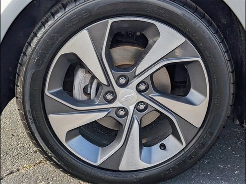 Used 2020 Chevrolet Sonic Premier image 25