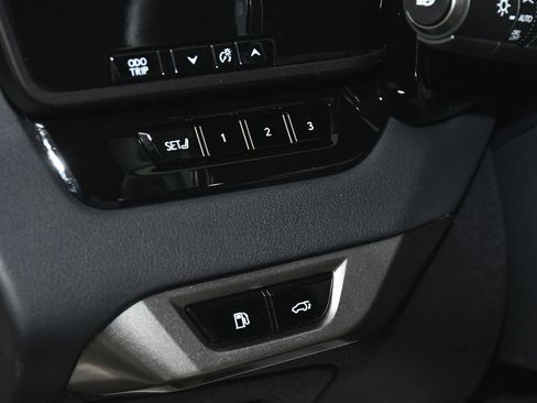 Used 2025 Lexus RX 350 F Sport w/ Accessory Package AWD/4WD image 21