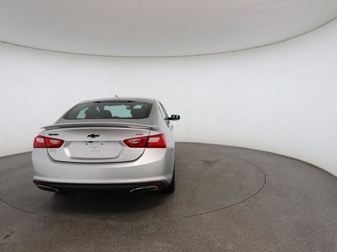 Used 2020 Chevrolet Malibu RS image 15