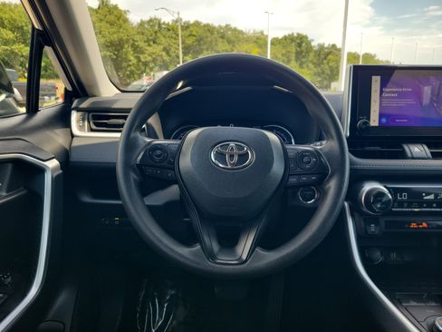Certified 2025 Toyota RAV4 XLE AWD/4WD image 16