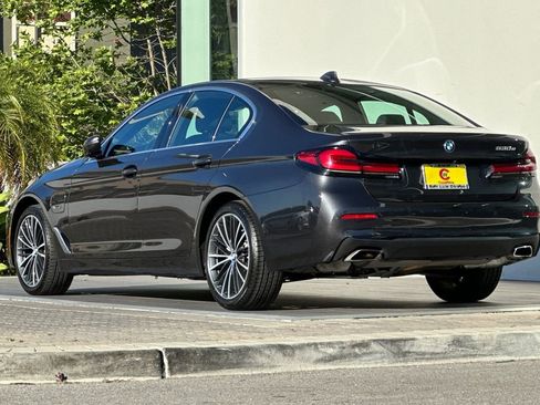 Used 2023 BMW 530e w/ Convenience Package RWD image 5
