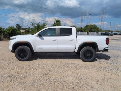 New 2026 GMC Canyon Elevation w/ Convenience Package RWD image 2