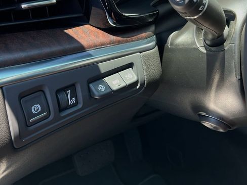 New 2026 Cadillac XT5 Premium Luxury w/ LPO, ONYX Package FWD image 9