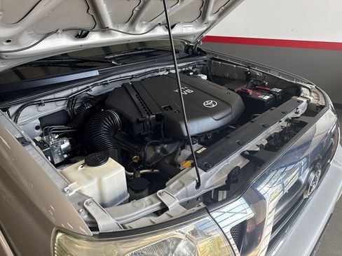 Used 2005 Toyota Tacoma PreRunner image 41