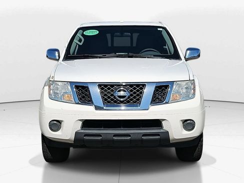 Used 2018 Nissan Frontier SV image 12