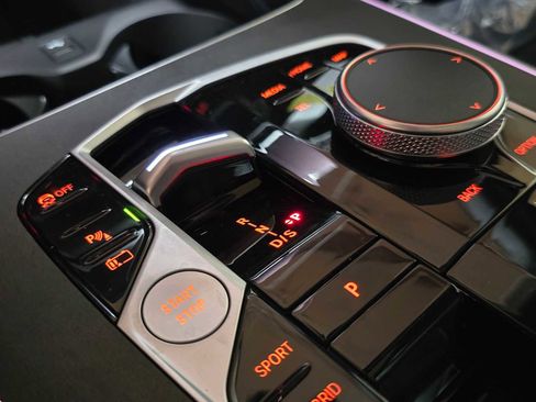 New 2026 BMW X5 xDrive50e w/ Premium Package image 35