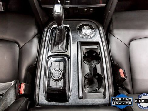 Used 2021 Nissan Armada SV w/ SV Appearance Package image 38