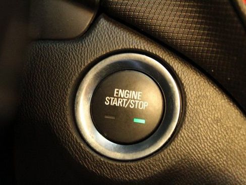 Used 2022 Chevrolet Equinox RS image 26