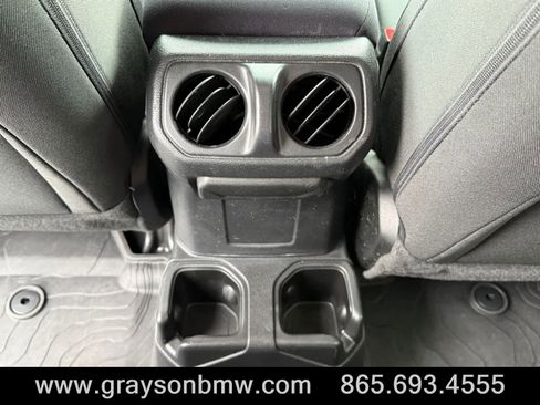 Used 2023 Jeep Wrangler Unlimited Sport image 17