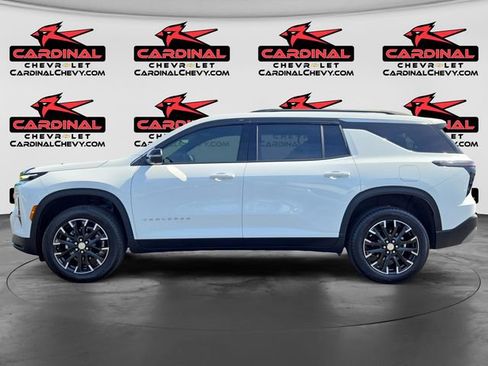 Used 2026 Chevrolet Traverse LT w/ Driver Confidence Package FWD image 6