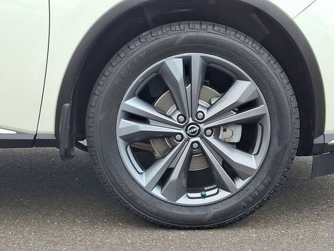 Certified 2023 Nissan Murano Platinum w/ Cargo Package AWD/4WD image 8