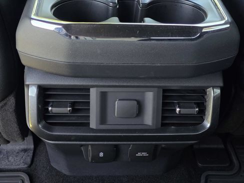 Used 2022 Ford F150 Lariat AWD/4WD image 34