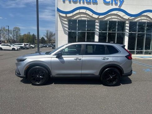 Certified 2023 Honda CR-V Sport image 5
