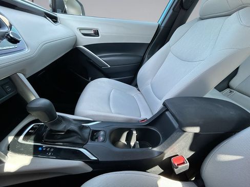 Certified 2024 Toyota Corolla Cross L FWD image 25