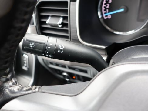 Used 2022 Ford F150 XLT w/ Equipment Group 302A High image 19