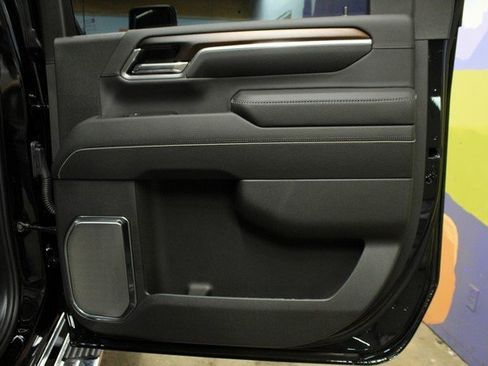 New 2025 GMC Sierra 2500 Denali w/ Max Trailering Package image 12