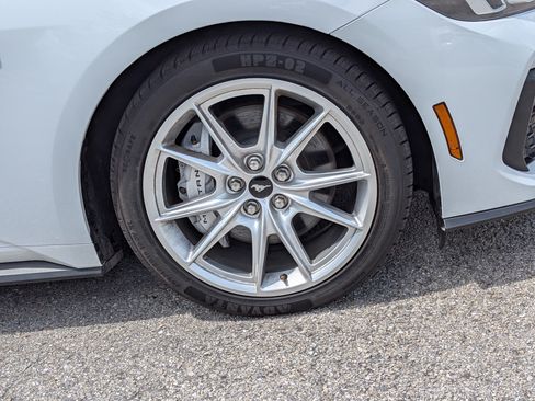 Used 2024 Ford Mustang GT Premium RWD image 9