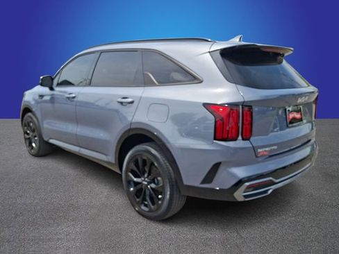 Used 2023 Kia Sorento SX AWD/4WD image 7