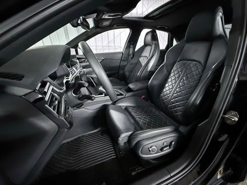 Used 2023 Audi S4 Premium Plus w/ Premium Plus Package image 17