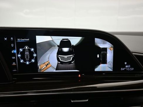 Used 2023 Cadillac Escalade Premium Luxury w/ Performance Package AWD/4WD image 9