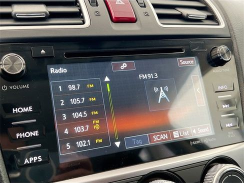 Used 2016 Subaru Crosstrek 2.0i Premium image 11