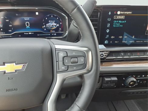 Used 2025 Chevrolet Silverado 3500 LT w/ Convenience Package AWD/4WD image 16