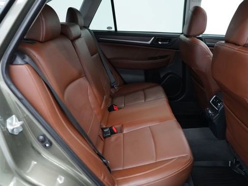 Used 2018 Subaru Outback 2.5i Touring image 68