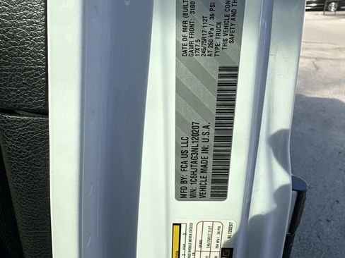 Used 2022 Jeep Gladiator Sport w/ Trailer Tow Package image 12