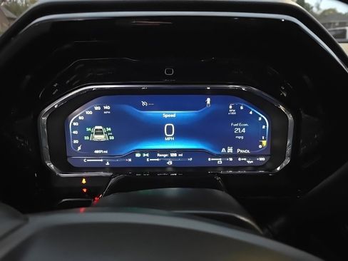 Used 2023 Chevrolet Silverado 1500 LT image 19