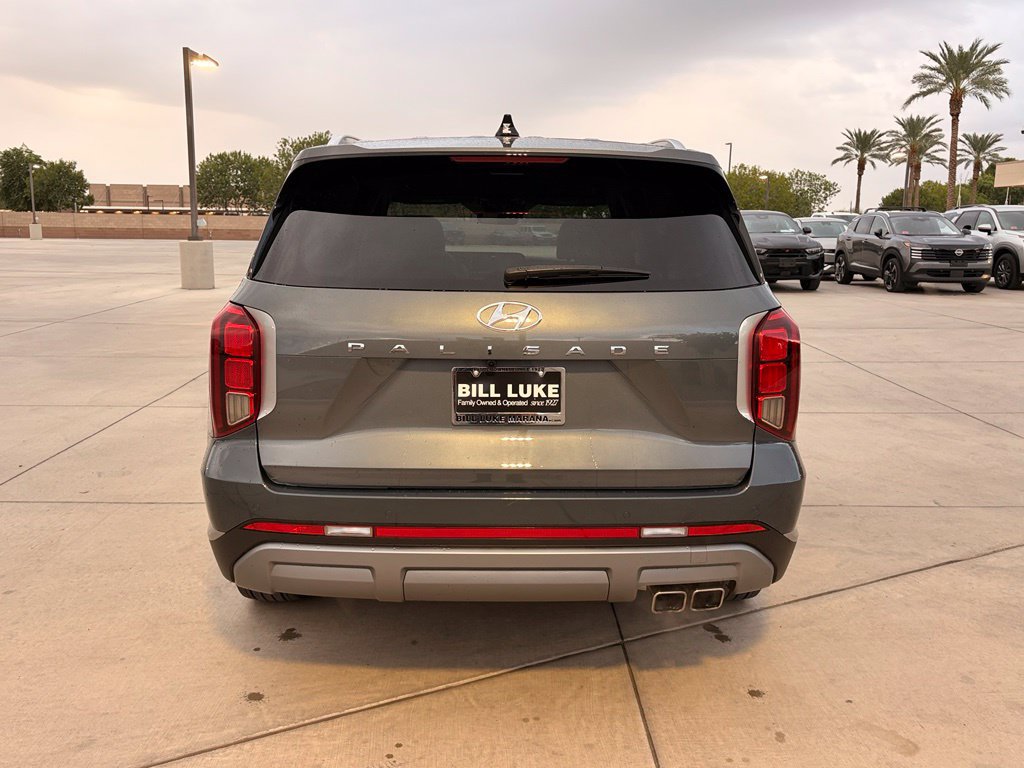 Used 2024 Hyundai Palisade SEL FWD image 9