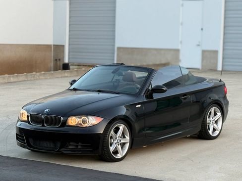 Used 2009 BMW 135i Convertible RWD image 33