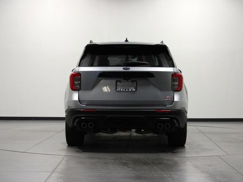 Used 2024 Ford Explorer ST w/ Equipment Group 401A image 5