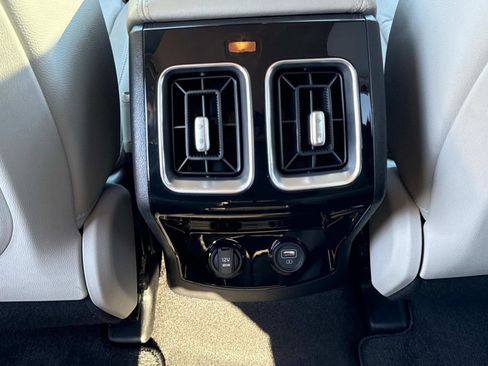 Used 2022 Kia Sorento SX Prestige image 15