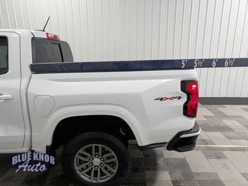 Used 2024 Chevrolet Colorado LT w/ LT Convenience Package II image 3