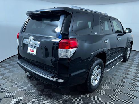 Used 2012 Toyota 4Runner SR5 RWD image 5