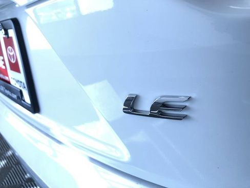 Used 2023 Toyota Corolla LE image 15