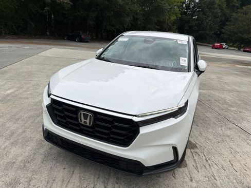 Used 2026 Honda CR-V LX image 3