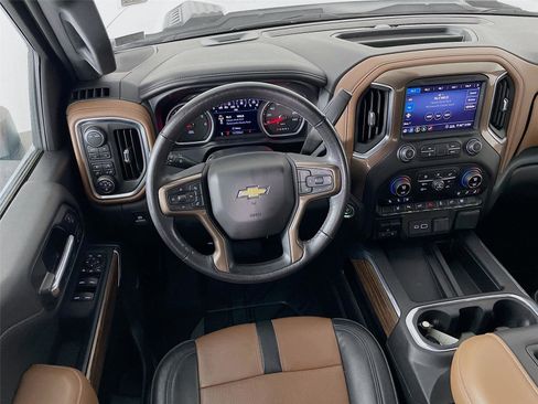 Used 2020 Chevrolet Silverado 2500 High Country w/ Safety Package II image 26