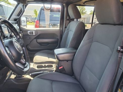 Used 2020 Jeep Wrangler Unlimited Sport AWD/4WD image 7