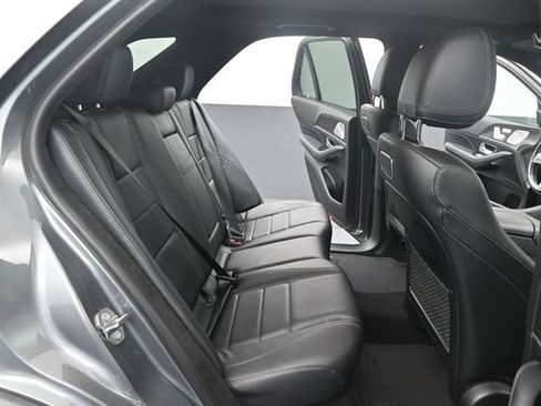 Used 2020 Mercedes-Benz GLE 350 w/ Premium Package image 12