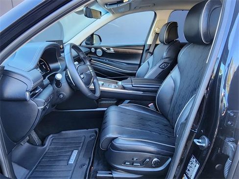 Used 2023 Genesis GV80 2.5T w/ Prestige Package image 17