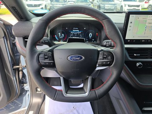 Used 2025 Ford Explorer ST-Line RWD image 33