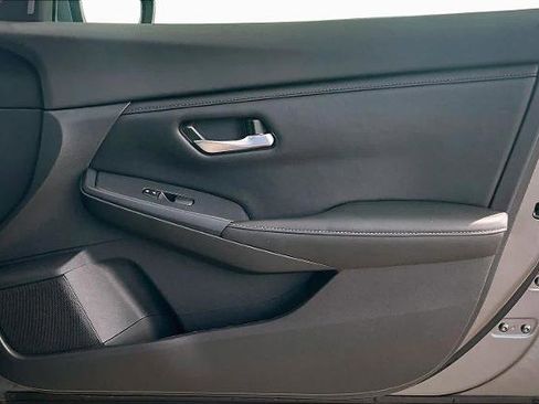 Certified 2022 Nissan Sentra SV w/ All-Weather Package FWD image 22